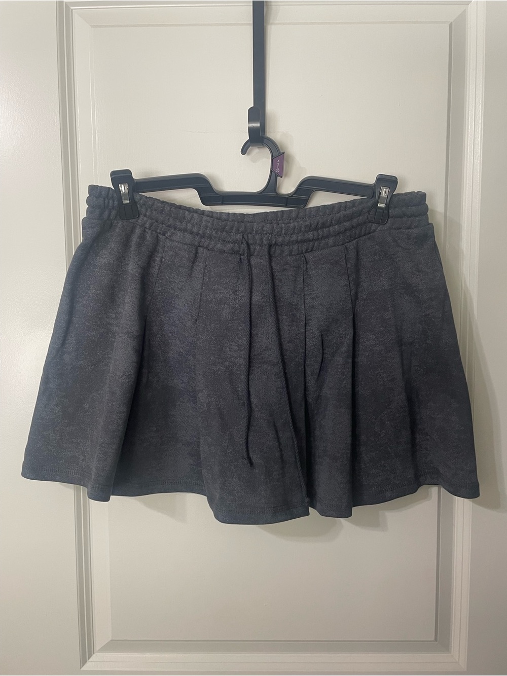 NWOT Daily Practice Anthropologie Pleated Mini Skirt Gray Cotton Size L